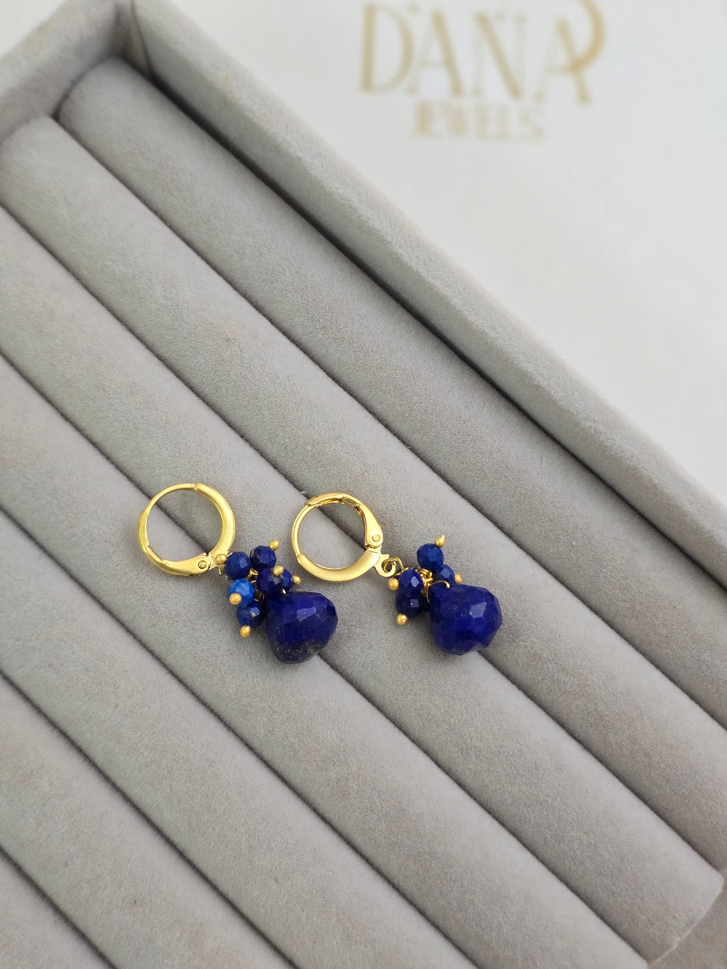 Lapiz lazuli bunch earrings